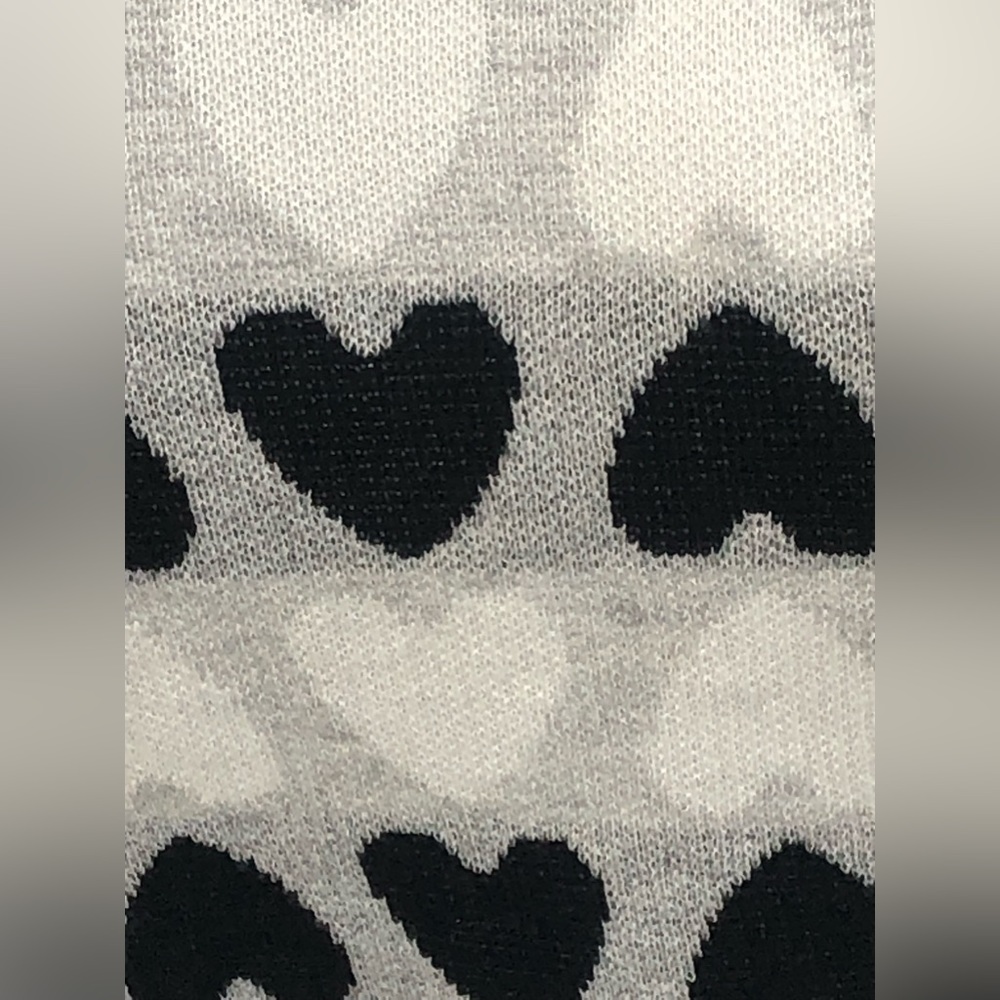 Heart Sweater in Gray, Black, White, by  BYdesign. Woman’s Large - Picture 5 of 8